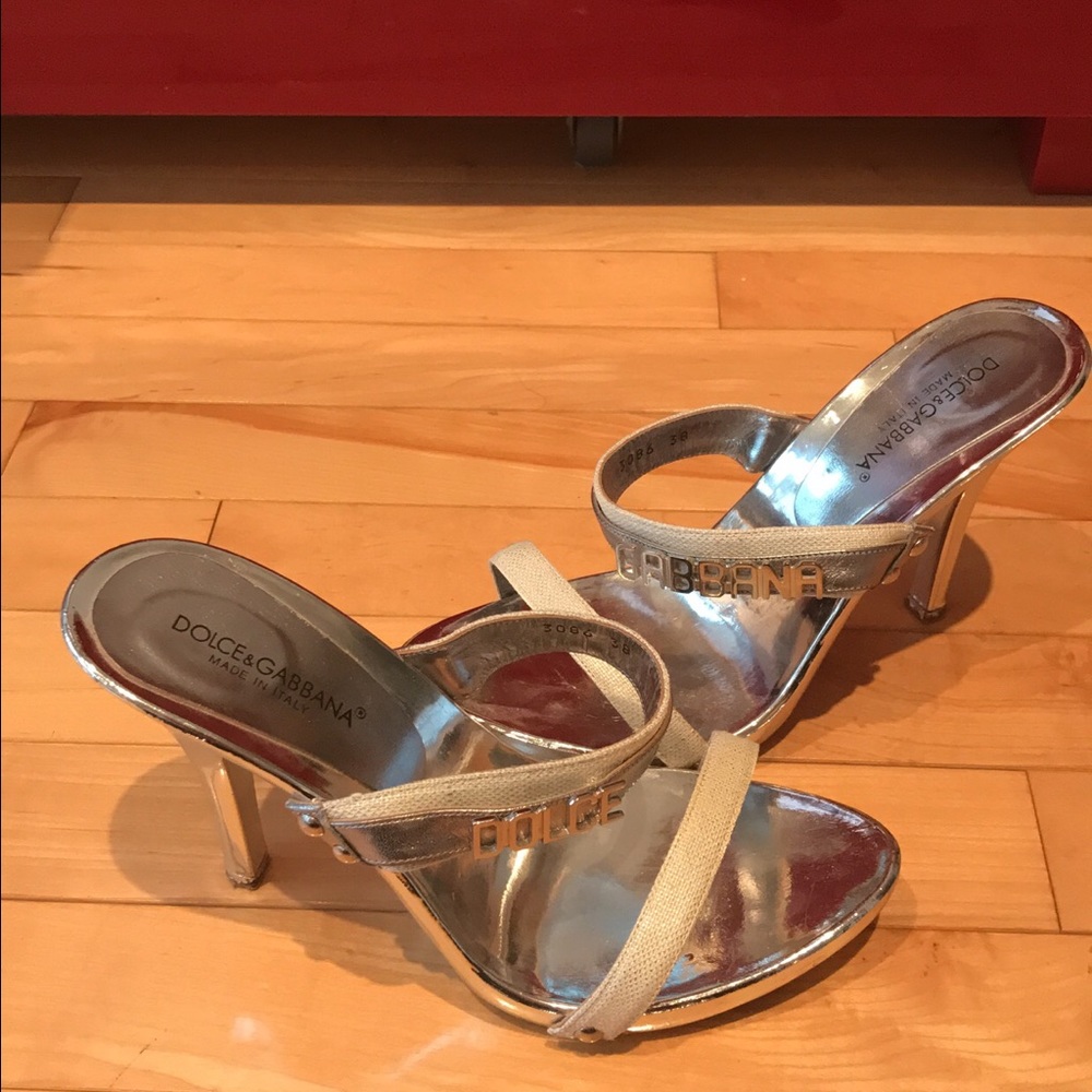 Beautiful Dolce & Gabbana heels Sz. 38