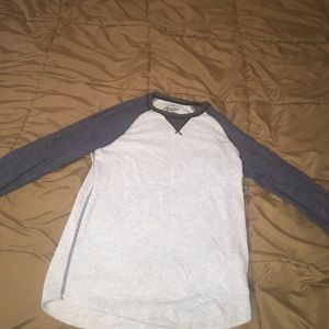 American eagle long sleeve shirt