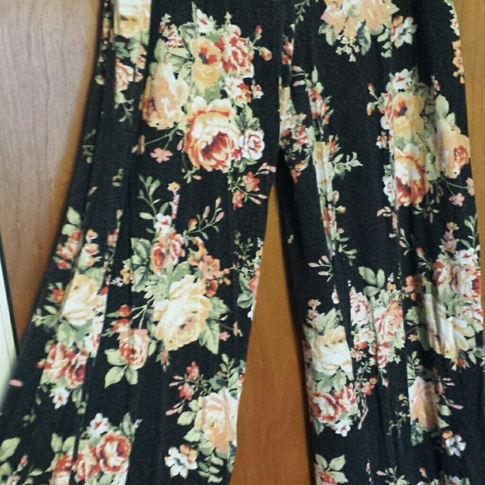 Maxi pants - Picture 2 of 2