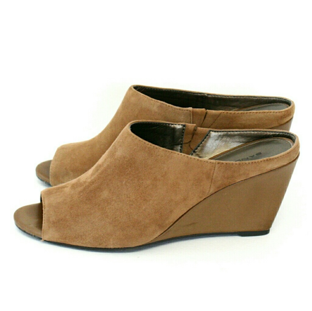 Bandolino "Tade" Suede Peep Toe Wedge Sandals