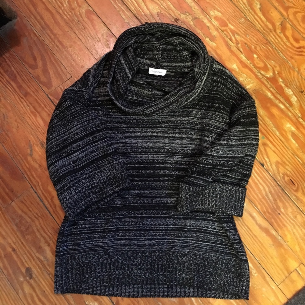 Very cute cowl neck black patterned sweater
