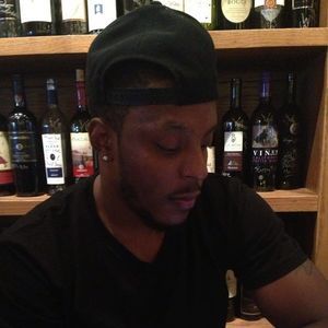 Meet your Posher, Avery