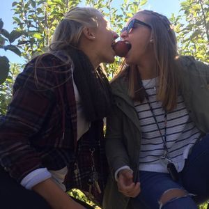 Meet your Posher, Alexis