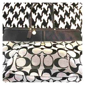 Coach Signature Stripe Large Tote