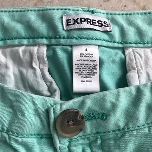 Team Express shorts Sz 4