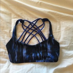 Lululemon "Free to be (wild)" sports bra
