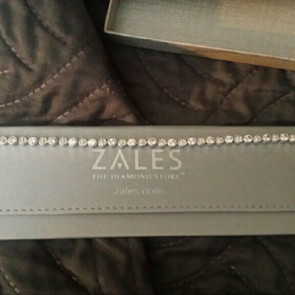SOLD ON EBAY Zales Tennis Bracelet