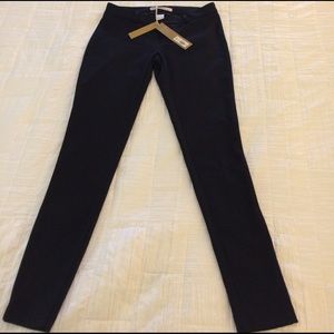 Lauren Conrad size 2 knit leggings. Never worn