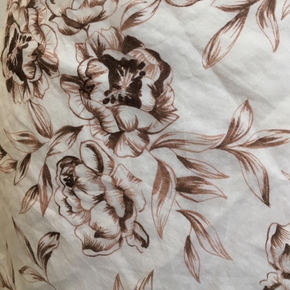 Linen skirt with floral print