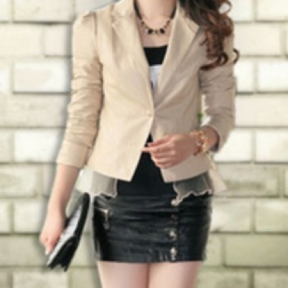 FOREVER 21 Blazer Size Small 💕💕💕💕
