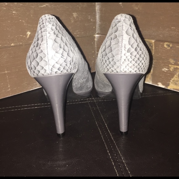 ANNE KLEIN Designer Women's Shoes - Picture 2 of 8