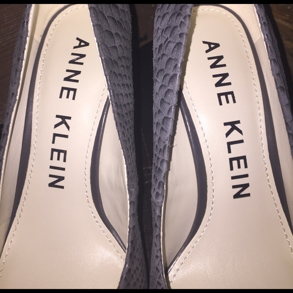 ANNE KLEIN Designer Women's Shoes - Picture 6 of 8