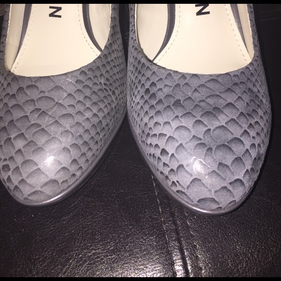 ANNE KLEIN Designer Women's Shoes - Picture 7 of 8