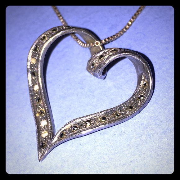 Sterling Silver Necklace 💖 - Picture 4 of 4