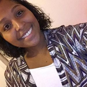 Meet your Posher, Alexandria