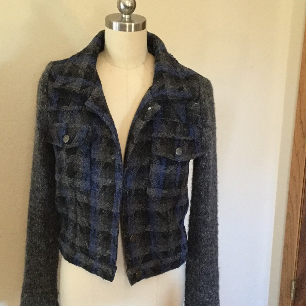 Wool/Sweater jacket by KIWI TUCKER Sz 10 small 2