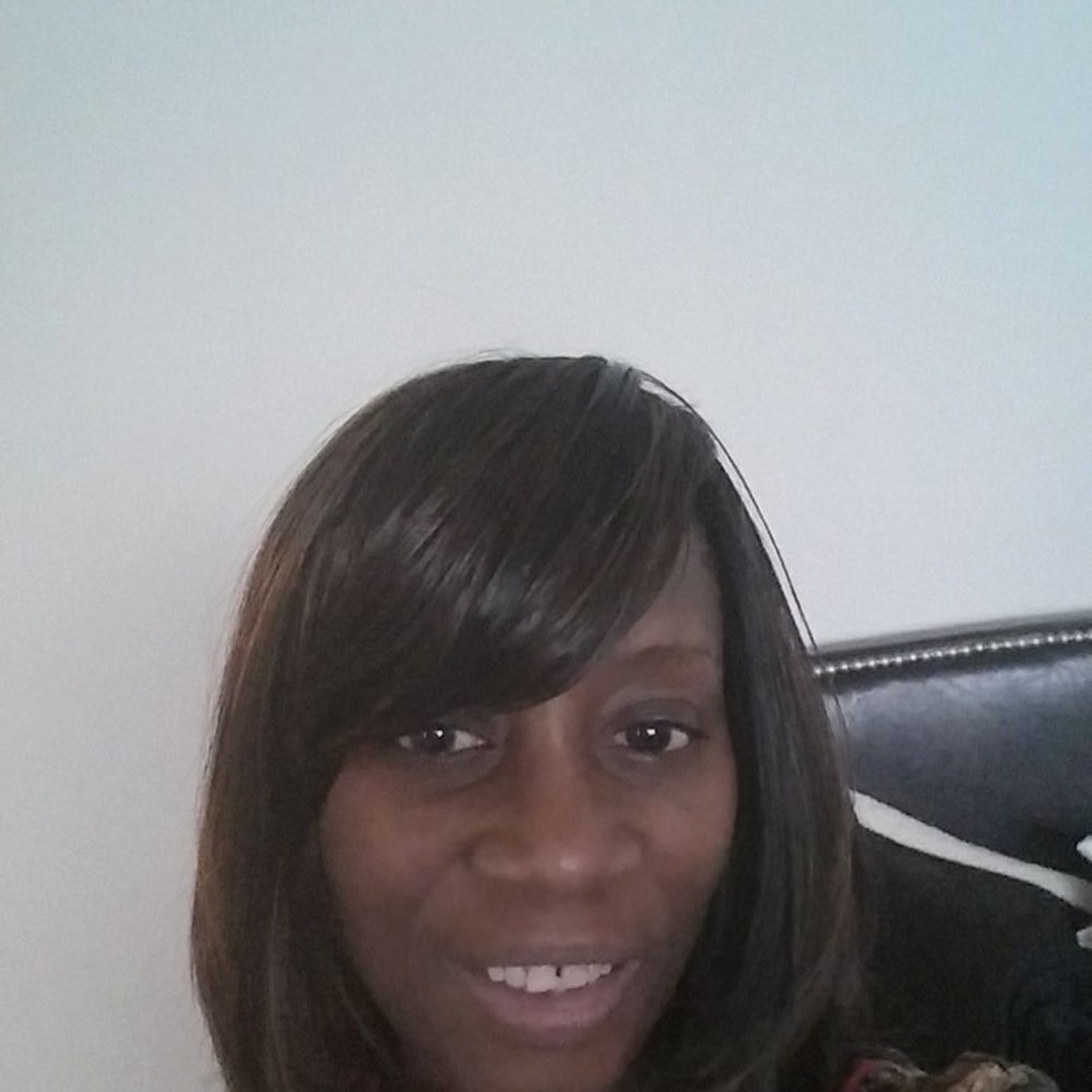 Meet your Posher, Renee