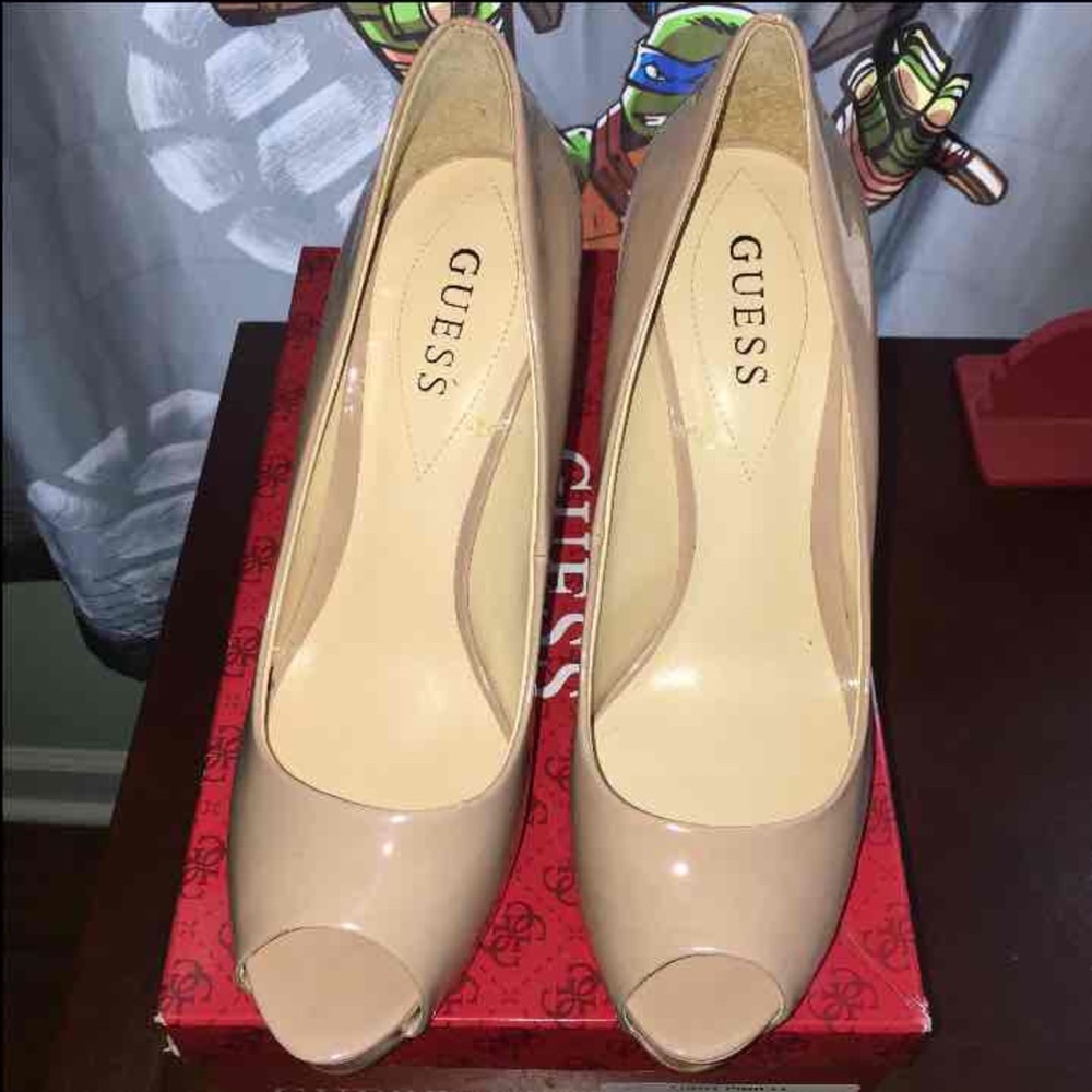 Nude Guess Peep-toed Heels