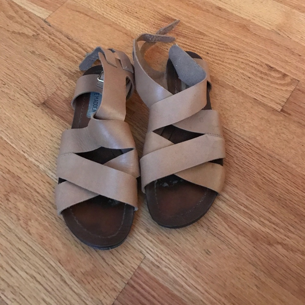 Steve Madden tan strap sandals