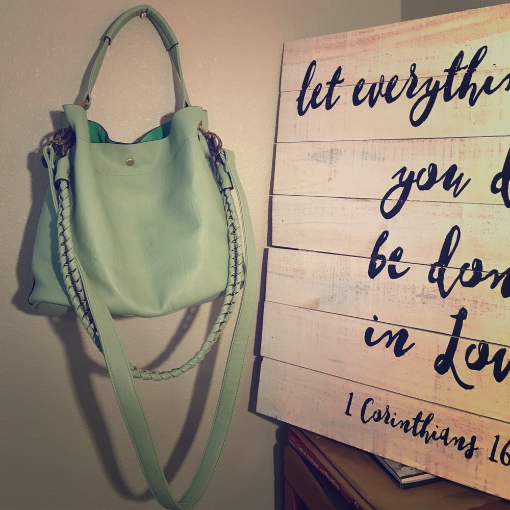 ‼️SALE‼️ Sea foam green purse