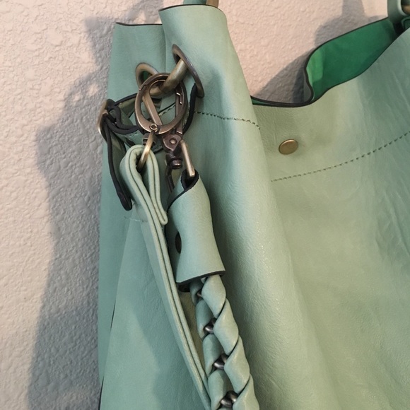 ‼️SALE‼️ Sea foam green purse - Picture 3 of 4