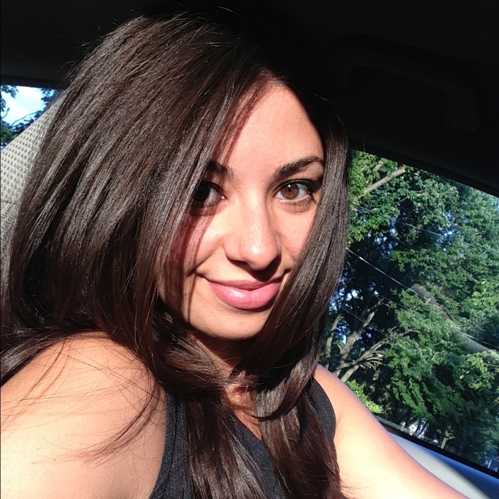 Meet your Posher, Diana