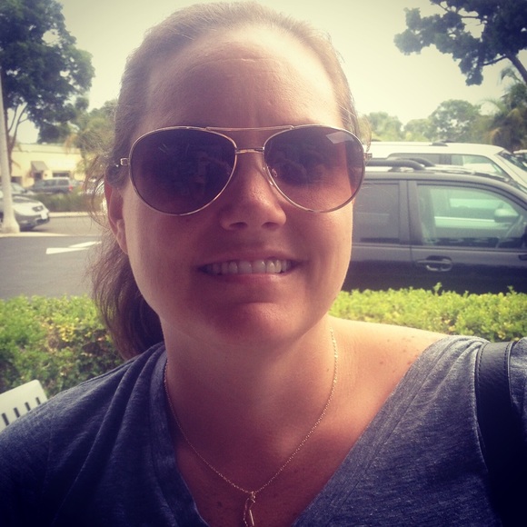 Meet your Posher, Teresa - Picture 1 of 1