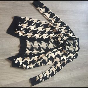 Forever 21 black and cream cardigan