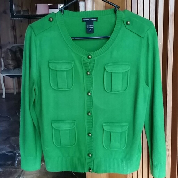 Sweater - Picture 3 of 3