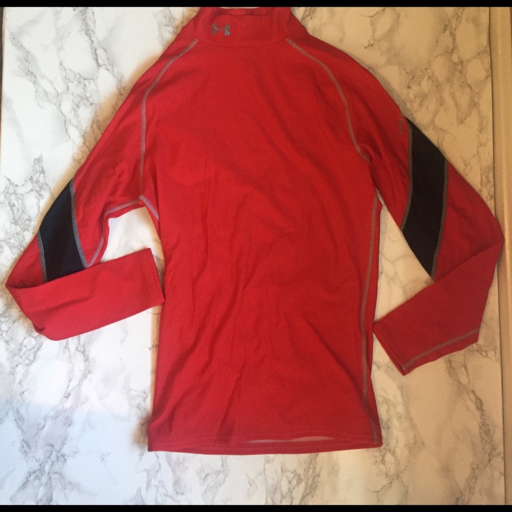 Under Armour - Red / Black - Turtleneck - Medium