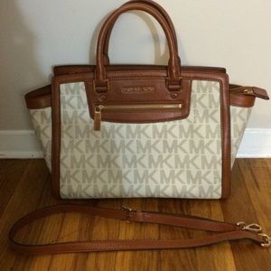 Michael Kors Authentic