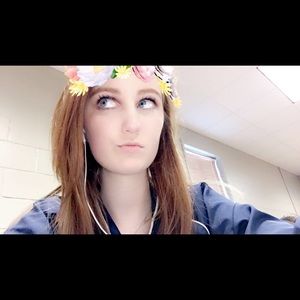 Meet your Posher, Benay