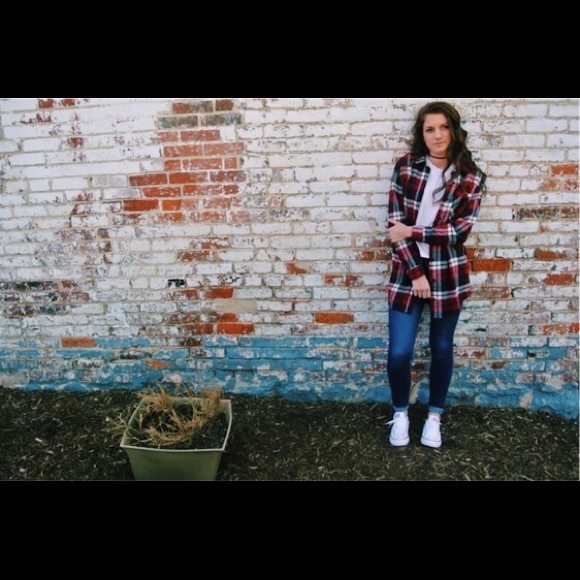 Meet your Posher, Jenna - Picture 1 of 1