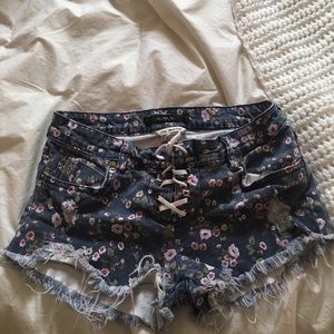 BillaBong tie jean shorts
