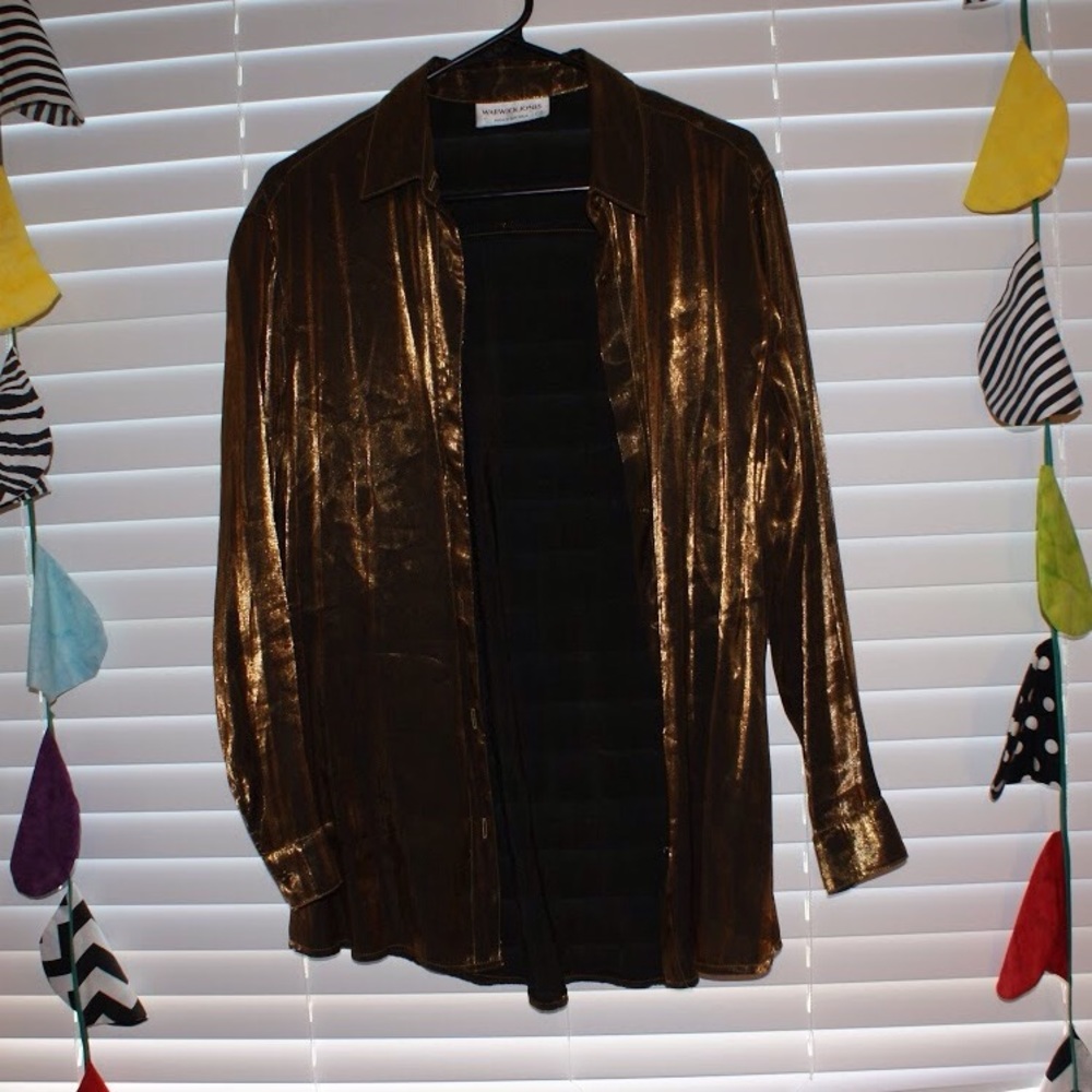 Shiny gold button down shirt ‼️SOLD‼️