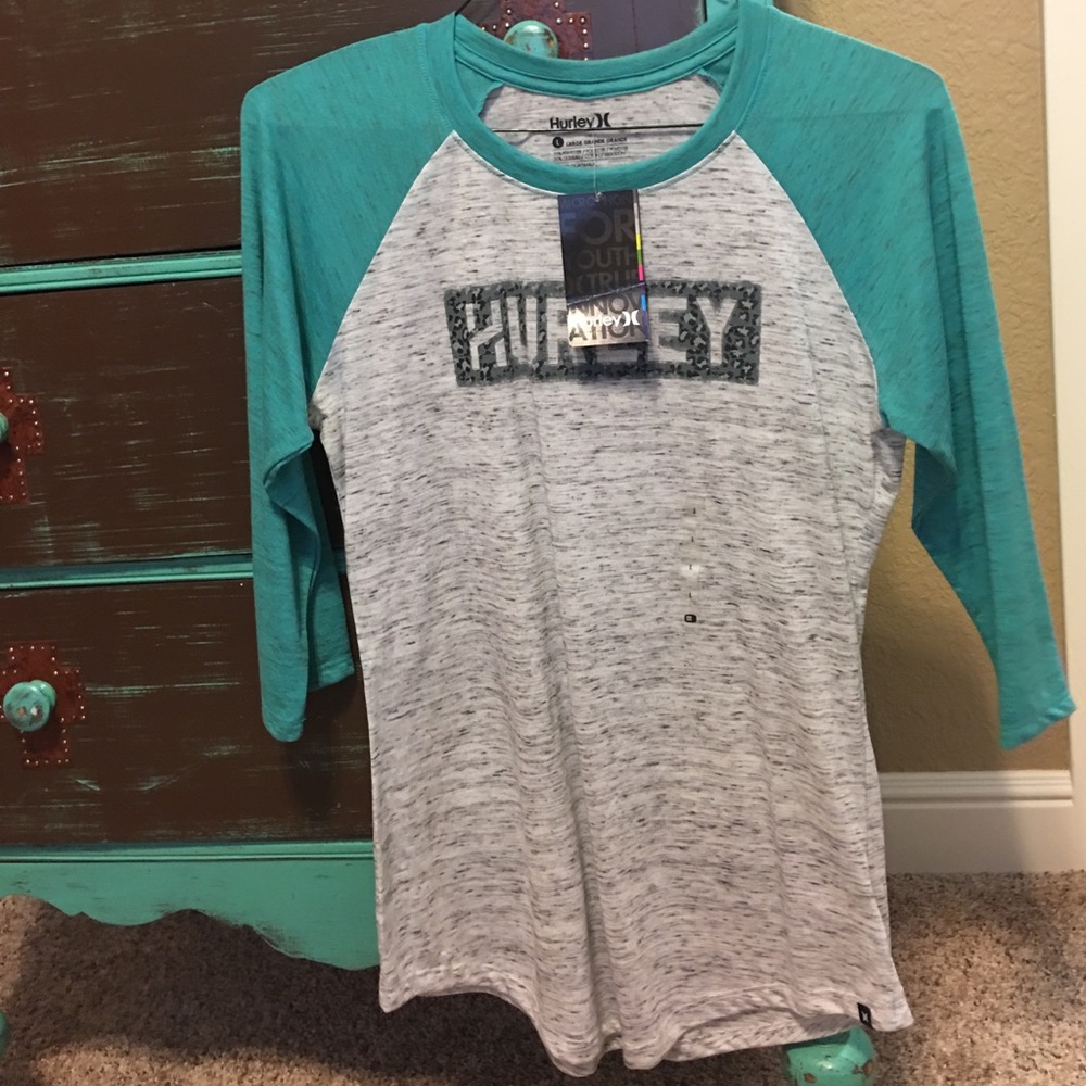Hurley baseball tee