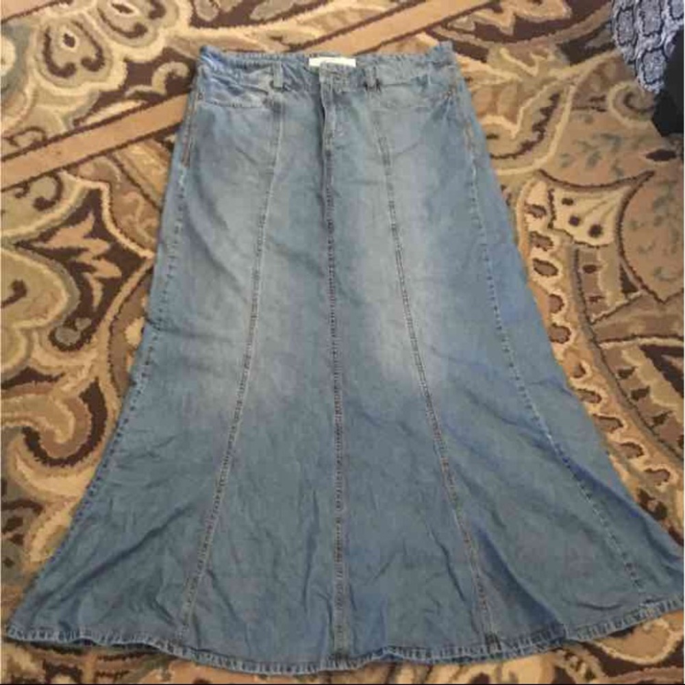 Women's long jean skirt