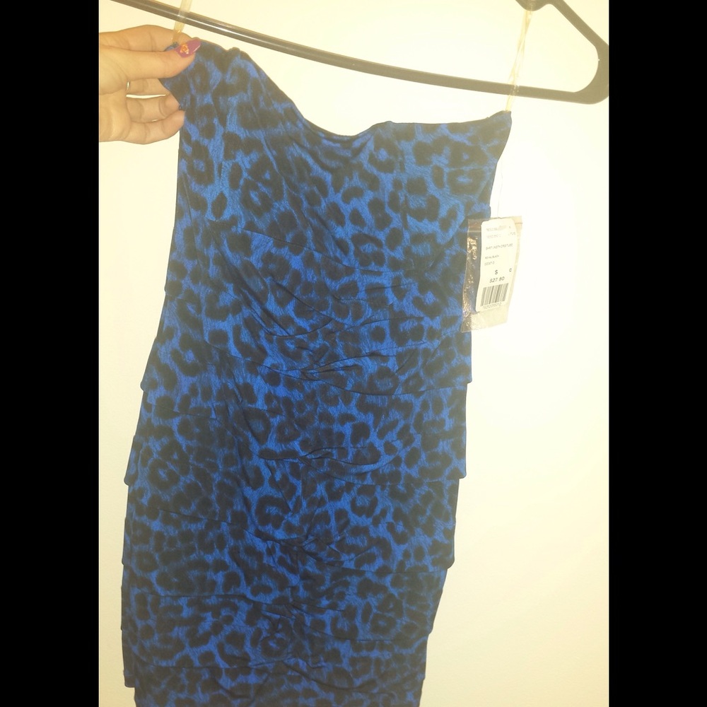 Black and blue print dress