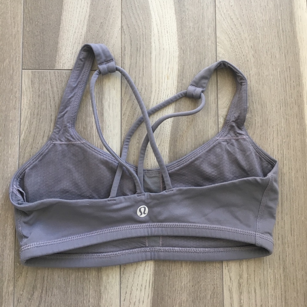 Strappy lululemon bra