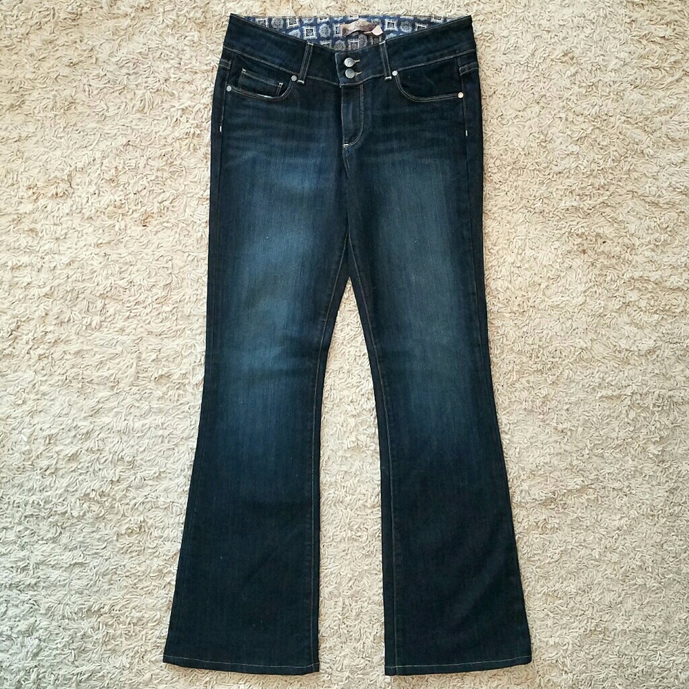 Paige Dark Denim Flare Cut Jeans NWOT