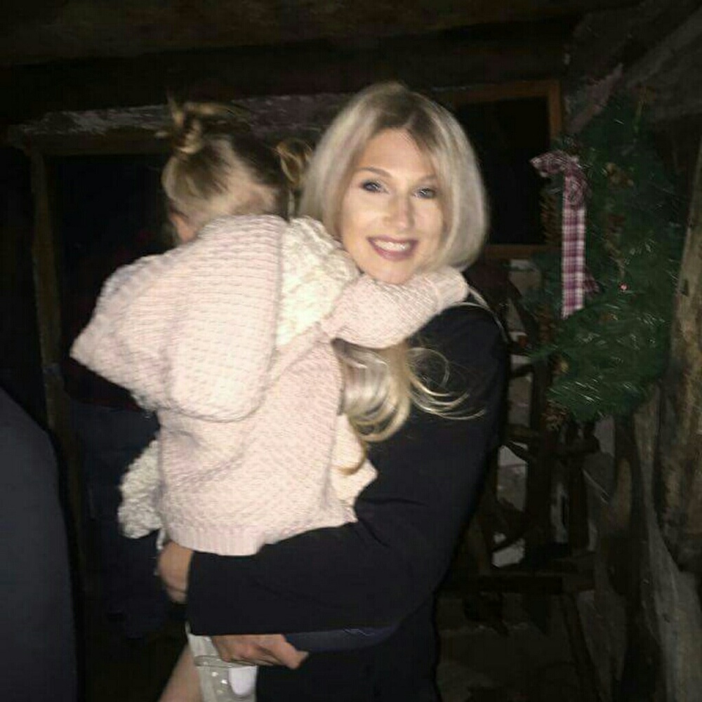 Meet your Posher, Caitlin