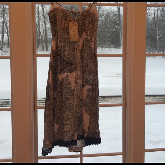 ✨  BLACK AND WHITE DEREK HEART DRESS Sz s ✨ - Picture 3 of 4