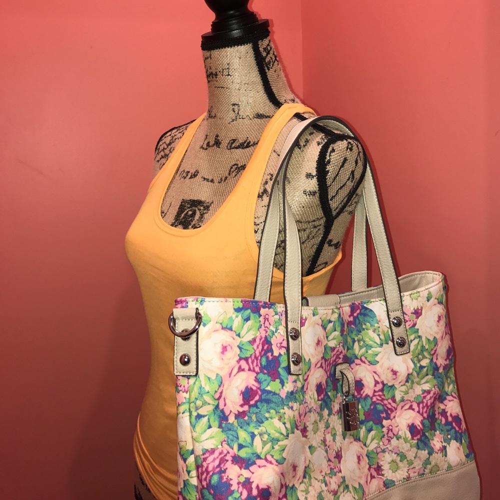 Floral tote