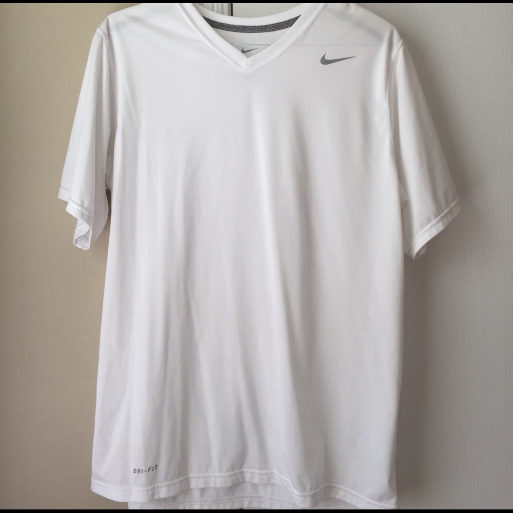 Men's Large Nike dry fir tee