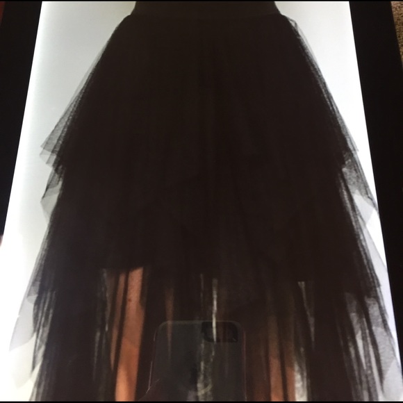 2 Times HOST PICK💃💃Cover up? Skirt. ❣️plus gift. - Picture 4 of 5