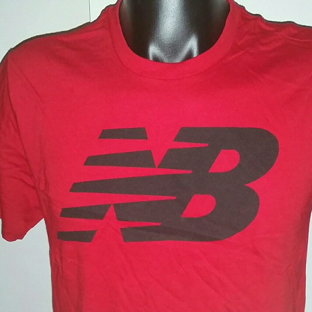 New Balance  T-shirt (Red)