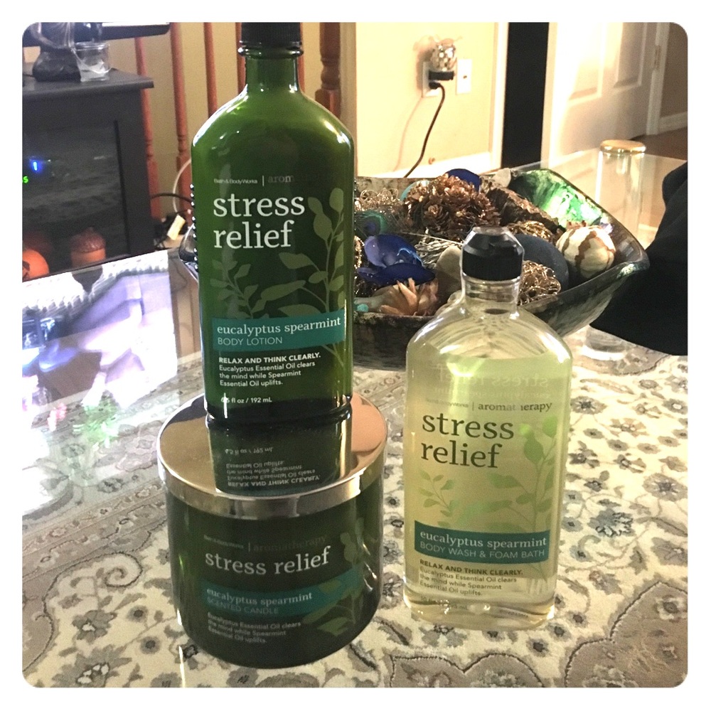 Stress relief candle lotion body wash set
