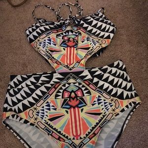 Monokini!