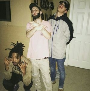 Meet your Posher, Joshua