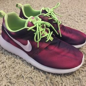 Nike Roshe One GS